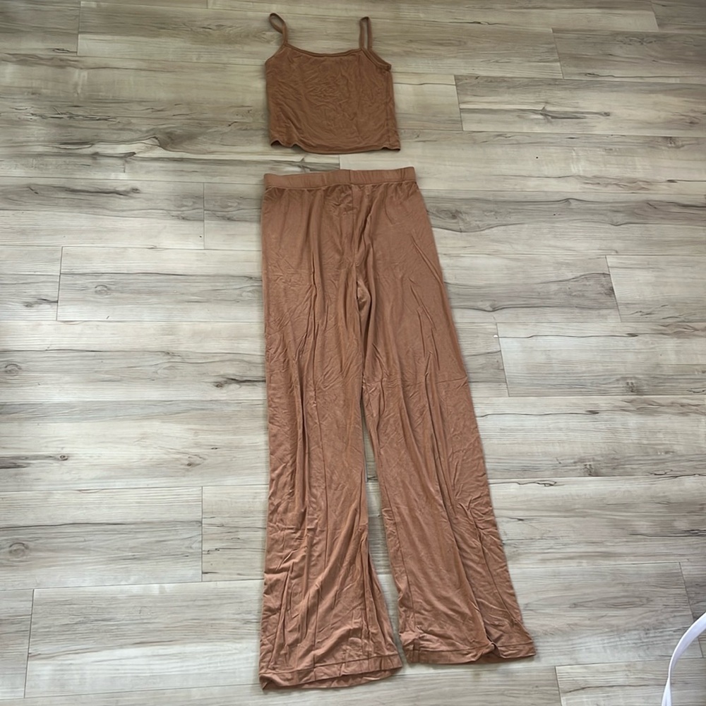 Skims Cozy Set